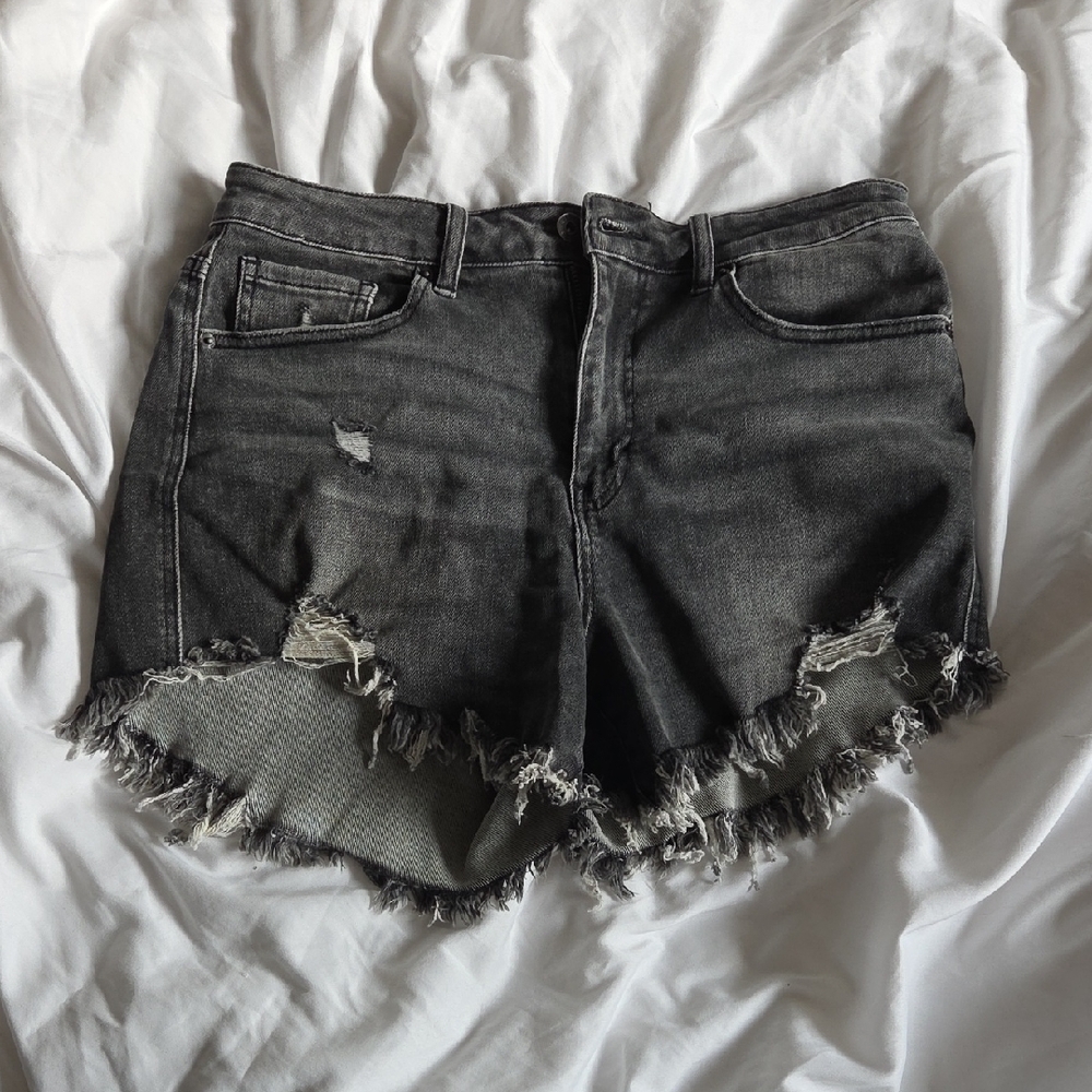 Edgy Black Distressed Jean Shorts for Women